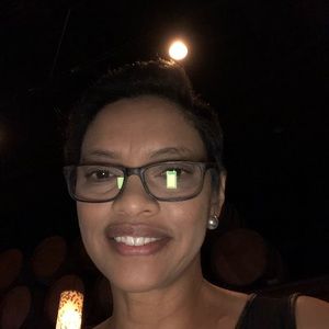 Meet your Posher, Edwina